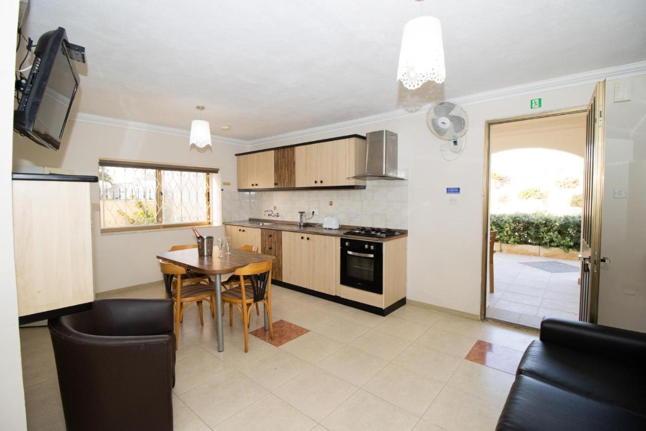 Tranquil Villa Apartments Units Mellieħa Extérieur photo